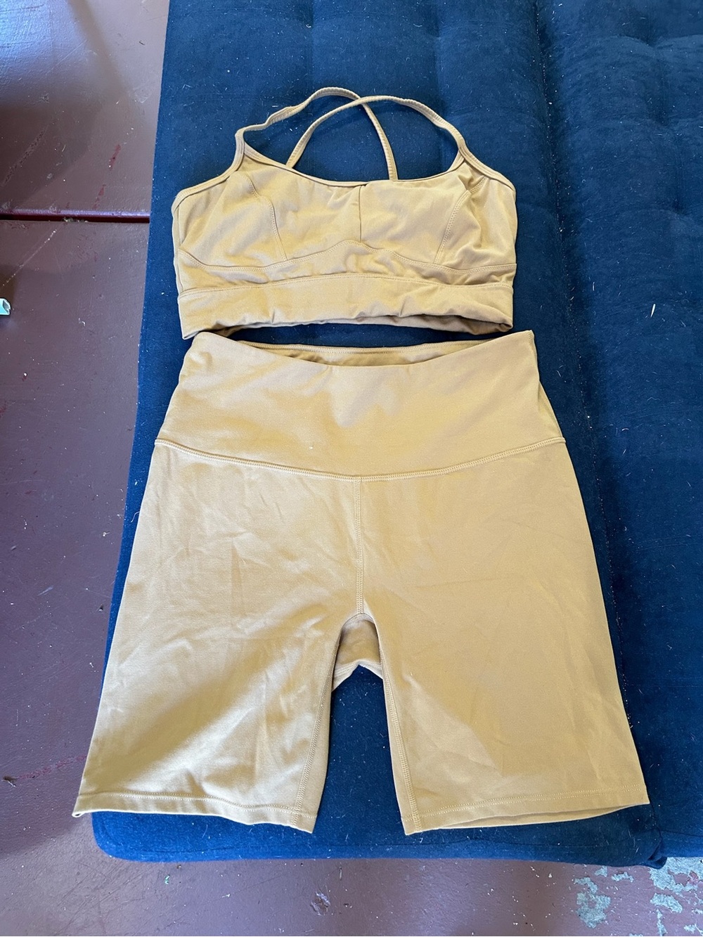 Varley Olive High-Rise Athletic Biker Shorts AND bra